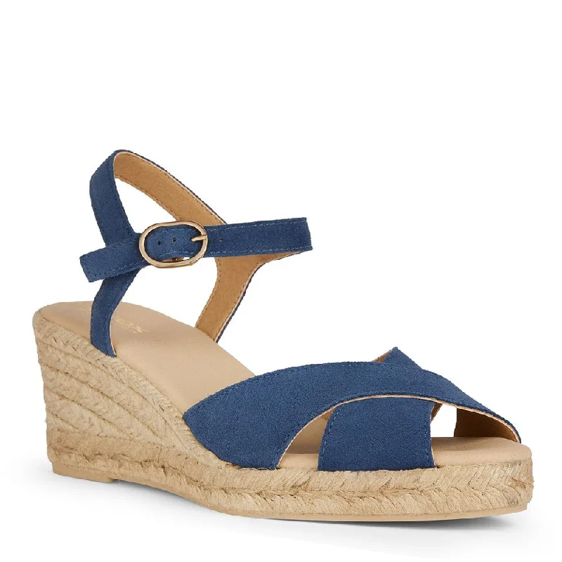 Low Price Special Geox D Gelsa Low C Sandals