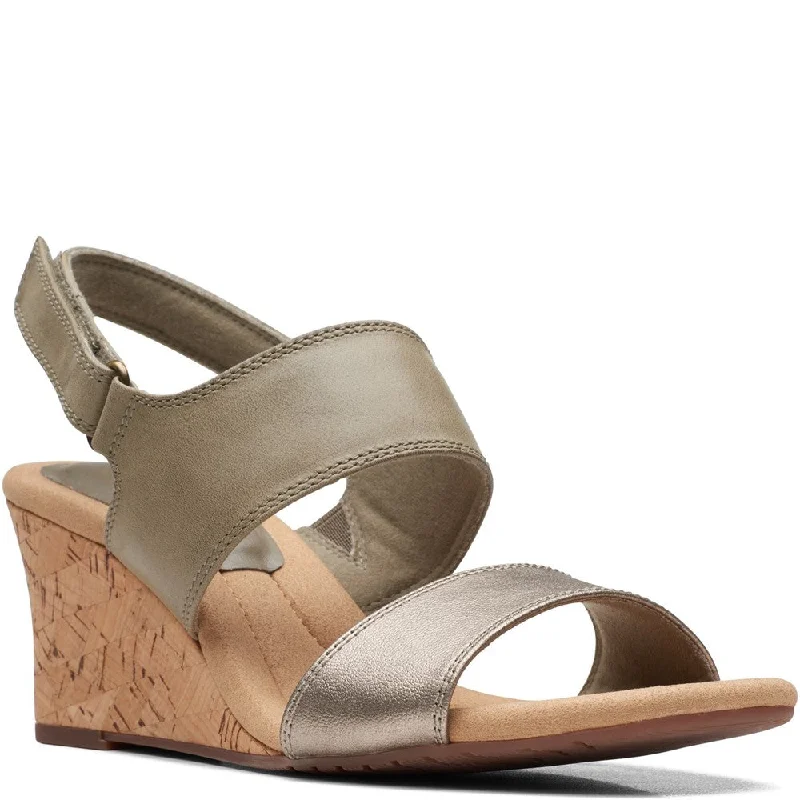 Stylish Basics Clarks Kyarra Faye Sandals