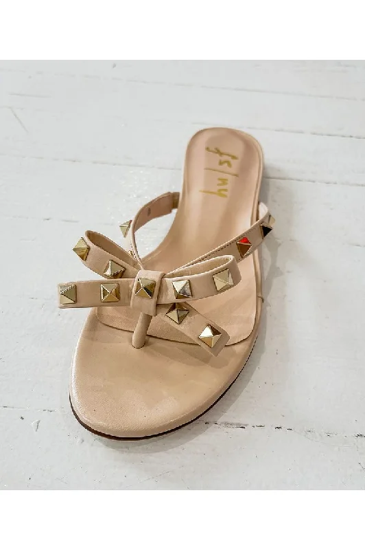 Comfortable Shoes Promotion Light Beige Studded  Leather Sandals