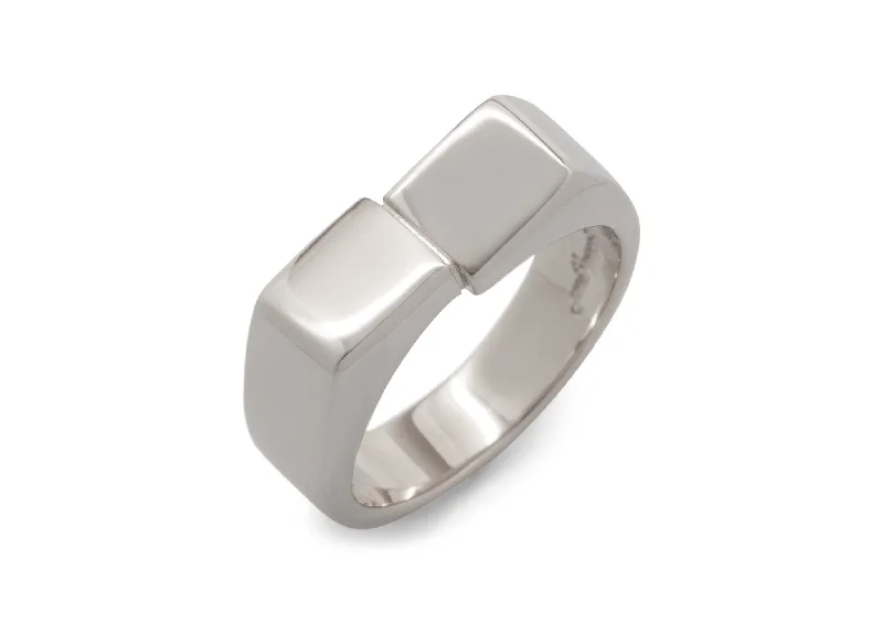 Trending Jewelry Now At Unbeatable Prices JW469 Dress Ring, White Gold & Platinum