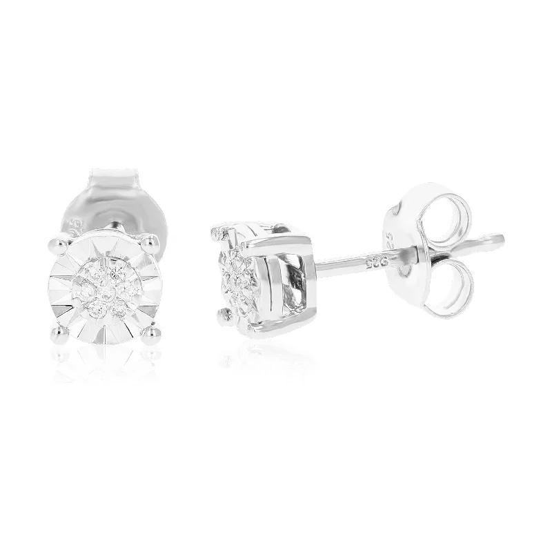Best Jewelry Deals – Shop Premium Pieces At Great Prices 1/20 cttw 14 Stones Round Lab Grown Diamond Studs Earrings .925 Sterling Silver Prong Set 1/5 Inch Best Jewelry Deals – Shop Premium Pieces At Great Prices 1/20 cttw 14 Stones Round Lab Grown Diamond Studs Earrings .925 Sterling Silver Prong Set 1/5 Inch