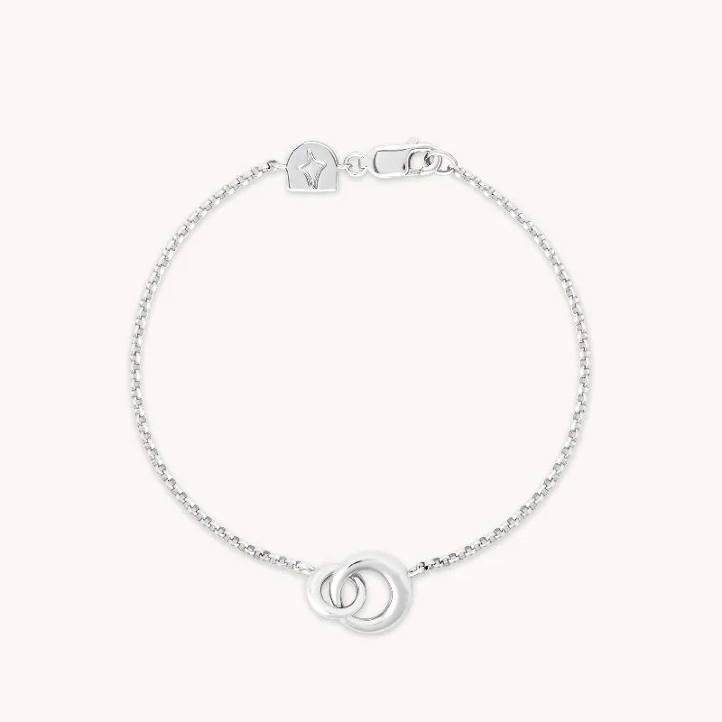 Unique Jewelry For Less – Shop The Sale Now Dome Link Bracelet in Silver
