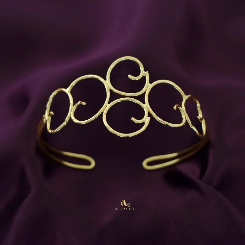 Best Jewelry Deals – Shop Premium Pieces At Great Prices Lixa Golden Hammered Round Bangle
