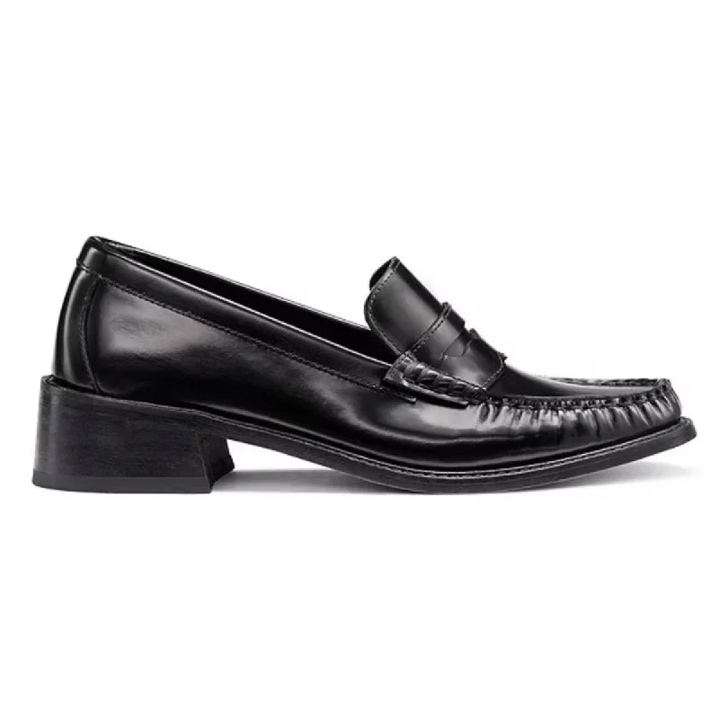 Contemporary Chic Promotions Bass Women's Whitney Heel Loafer Black Leather