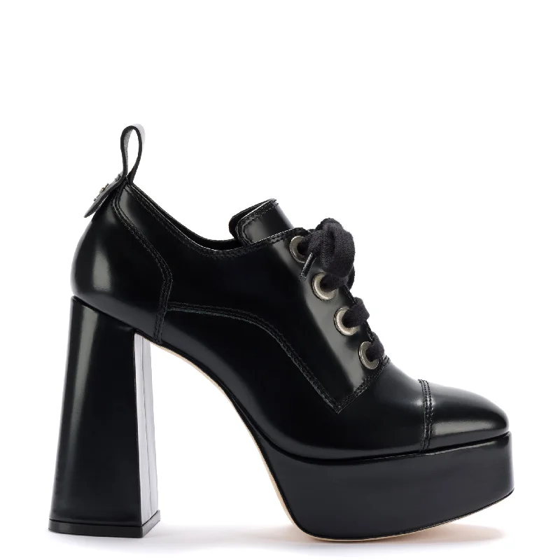 Luxe Style Discounts Eleonor Bootie In Black Leather