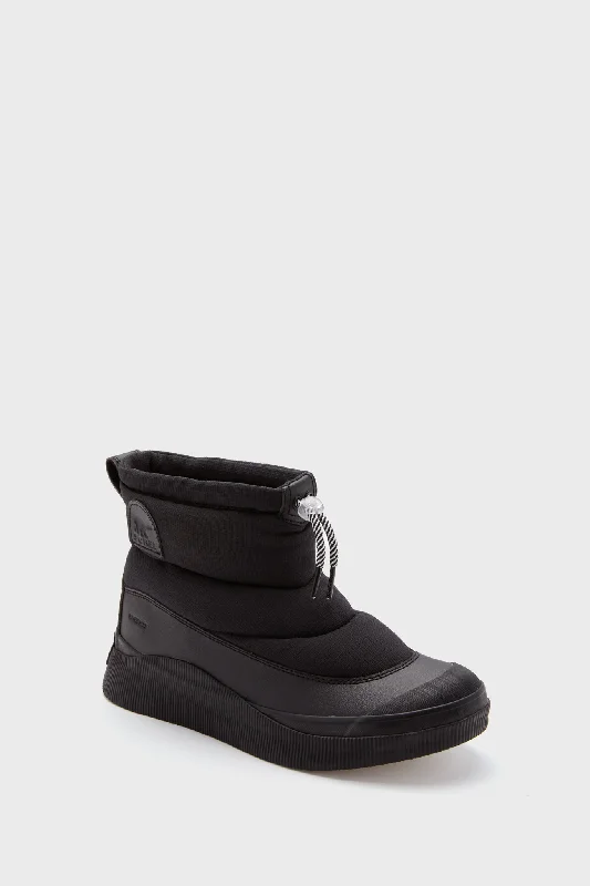 Women's Flats Sale Black Out N About IV Puffy WP