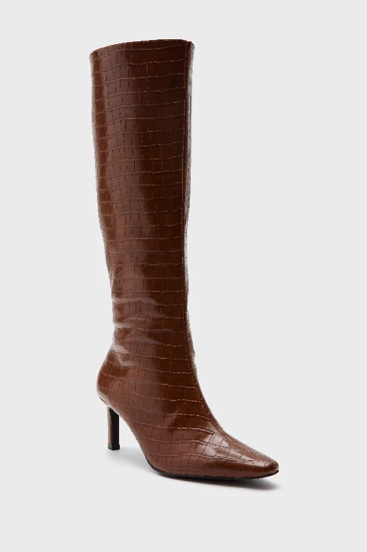 Must-Have Shoe Styles Cognac Croc Robbie Boots