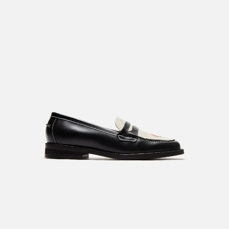 Must-Have Shoe Styles DUKE + DEXTER WMNS Kiss Penny Loafer - Black / White