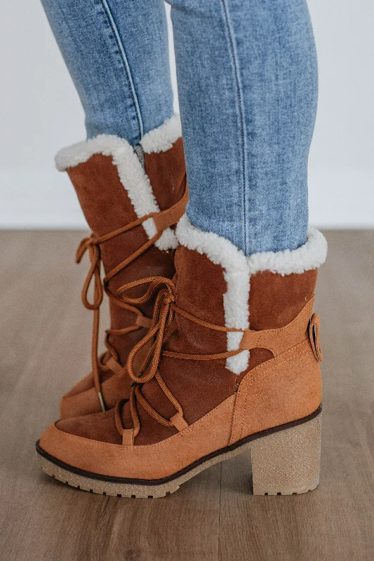 Everyday Fashion Shoes Embracing The Chill Boots - Cognac