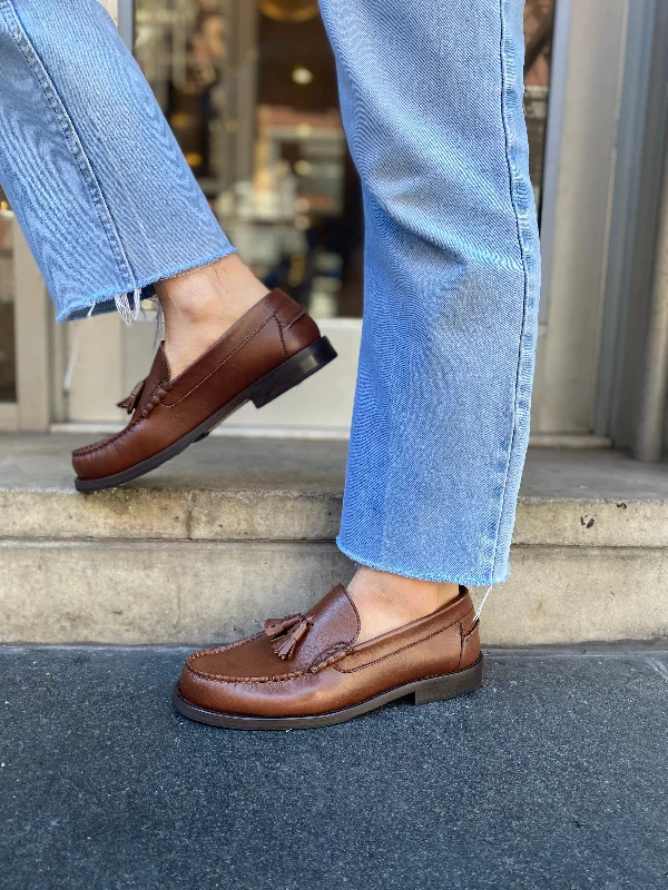 Women's Versatile Shoes Finn Loafer in Tan from Novacas