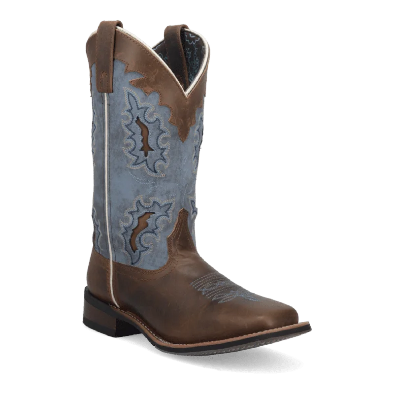 Effortless Style, Endless Impact ISLA BOOT