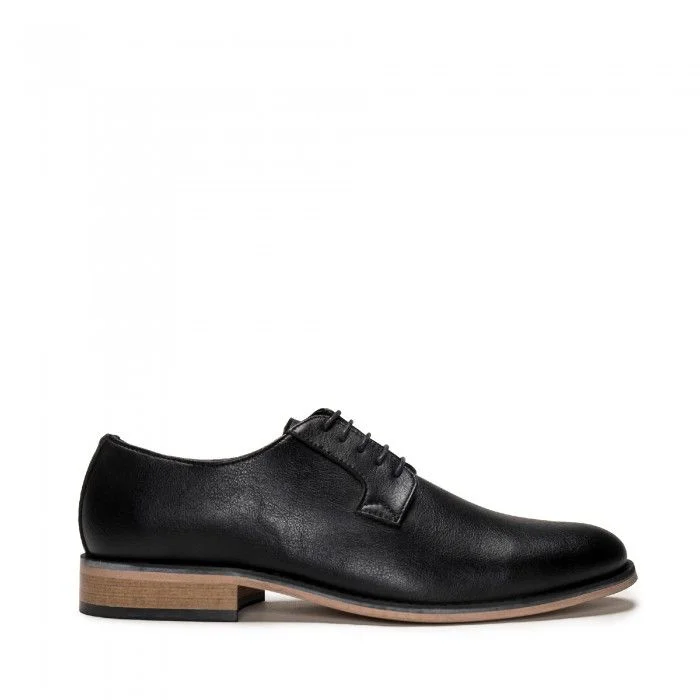 Luxury Women's Shoes Jake Shoe in Black from NAE