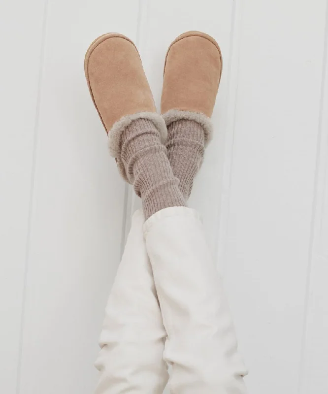 Vintage Style Deals Lodge Outdoor Slipper