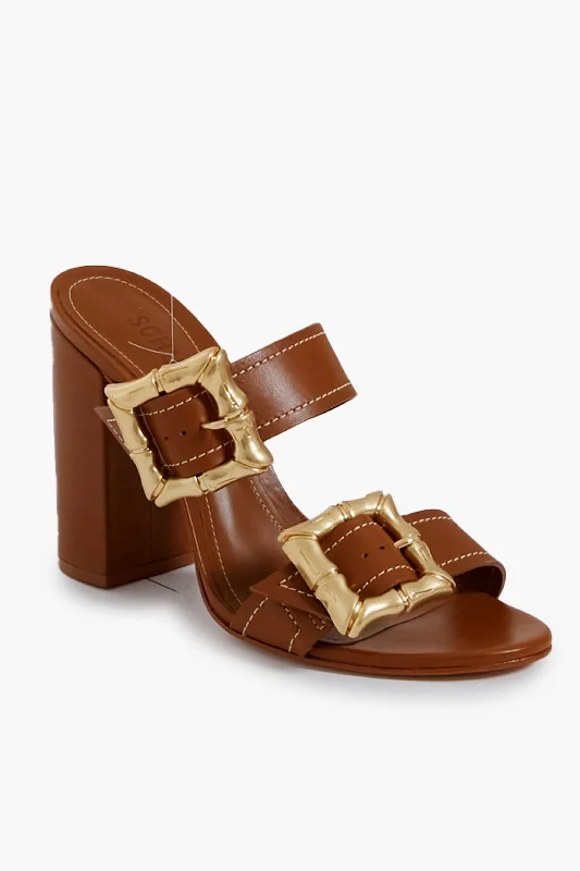 Sophisticated Street Style Offers New Wood Atanado Soft Heeled Enola Sandal