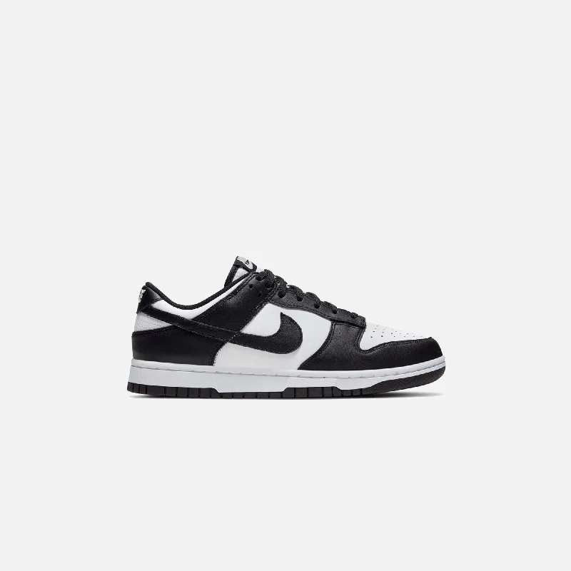 Classy Style Discounts Nike WMNS Dunk Low - White / Black