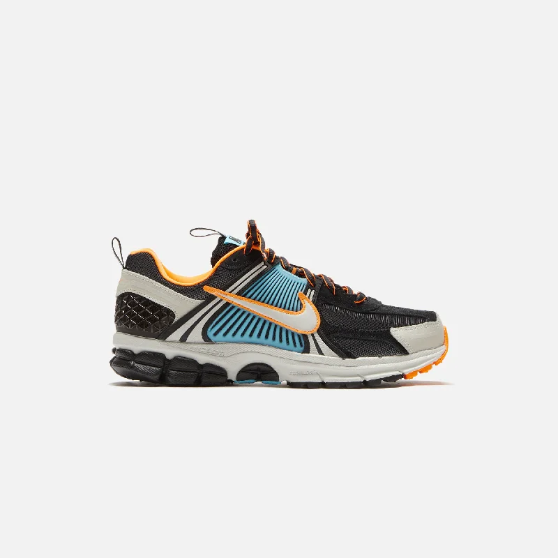 Shop Sales Nike WMNS Zoom Vomero 5 - Black / Light Bone / Blue Gaze / Total Orange