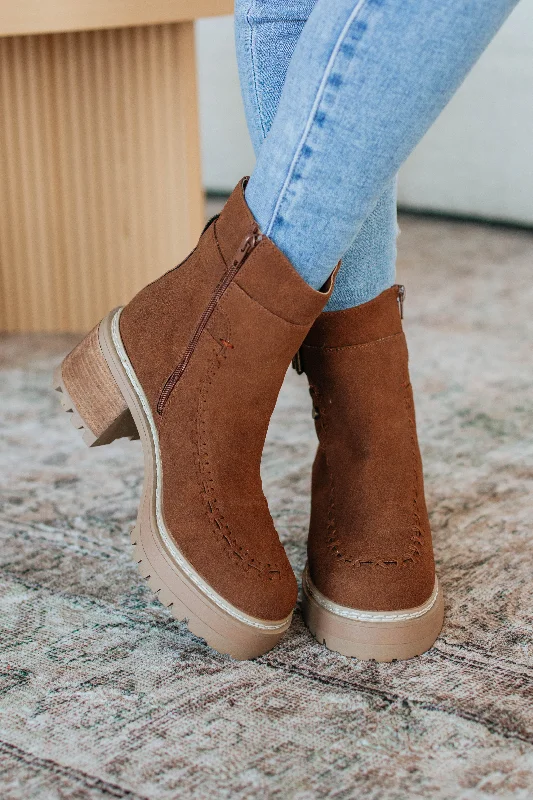 Women's Foot-Friendly Shoes Playing By Your Rules Boots - Cognac