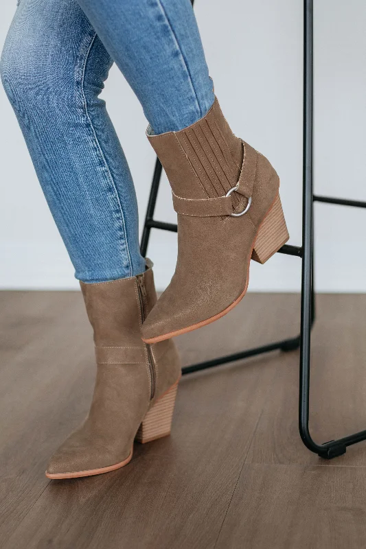 Non-Slip Shoes Sale Reckless Attitude Boots - Dark Taupe