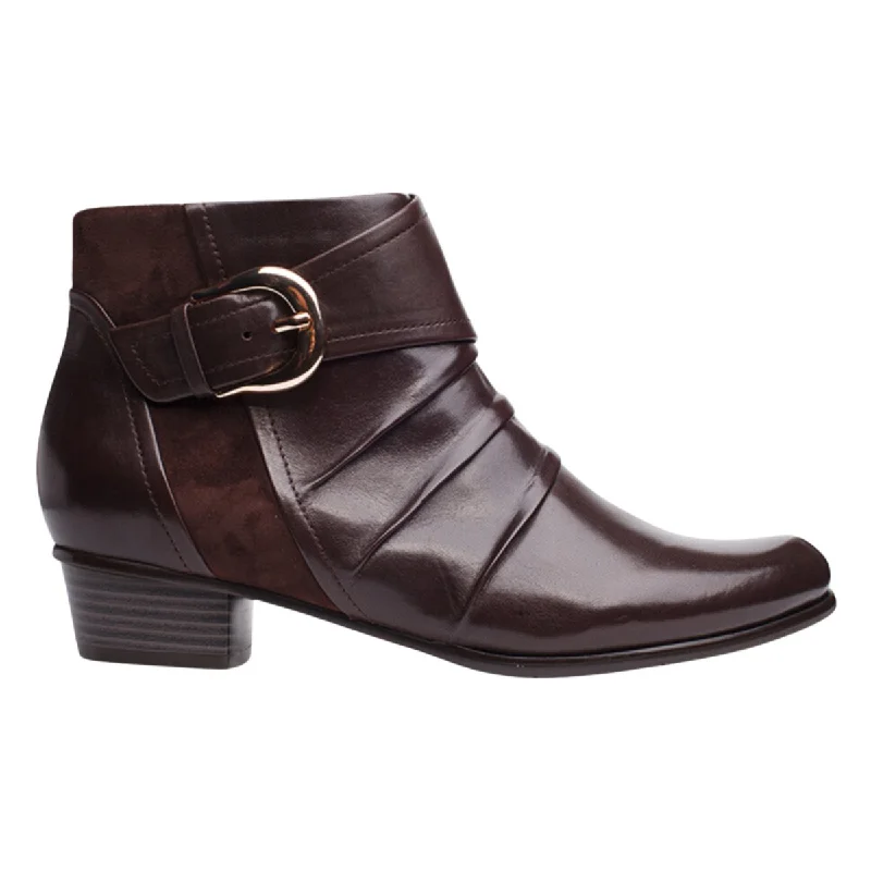 Cozy Indoor Slippers Deals Regarde Le Ciel Women's Stefany 389 Brown Leather