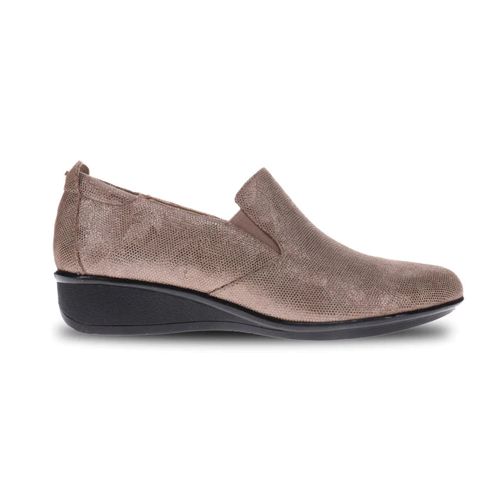 Trendy Footwear Sale REVERE JAMAIKA CHAMP