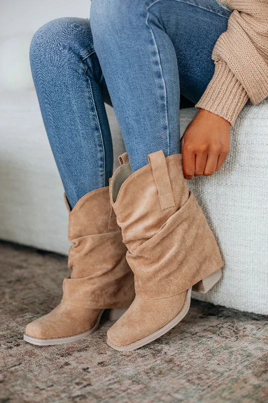 Sleek Dress Shoes Deal Rules Don't Apply Boots - Sand