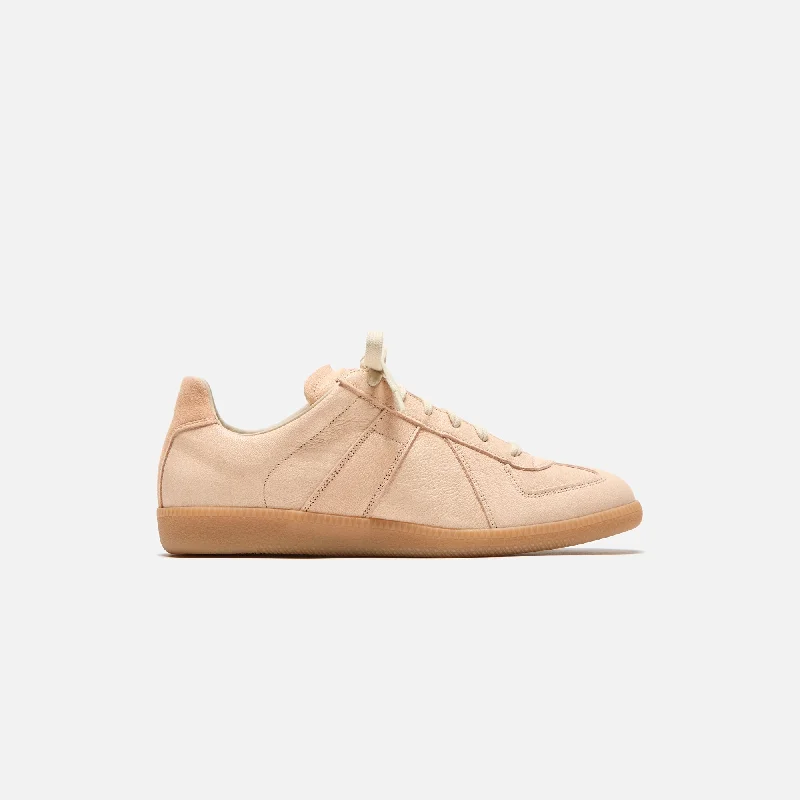 Retro Style Promotions Maison Margiela WMNS Replica Sneakers - Beige