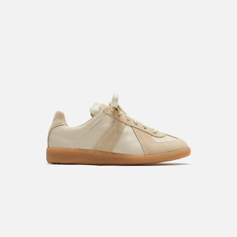 Sophisticated Street Style Offers Maison Margiela WMNS Replica Sneaker - Lamb / Papyrus Sophisticated Street Style Offers Maison Margiela WMNS Replica Sneaker - Lamb / Papyrus