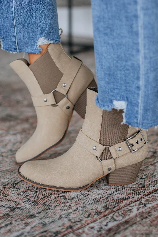 Premium Casual Footwear Stay In Tune Boots