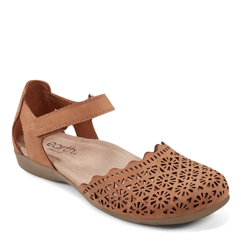 Huge Price Cut Women's Earth Origins, Bronnie Flat