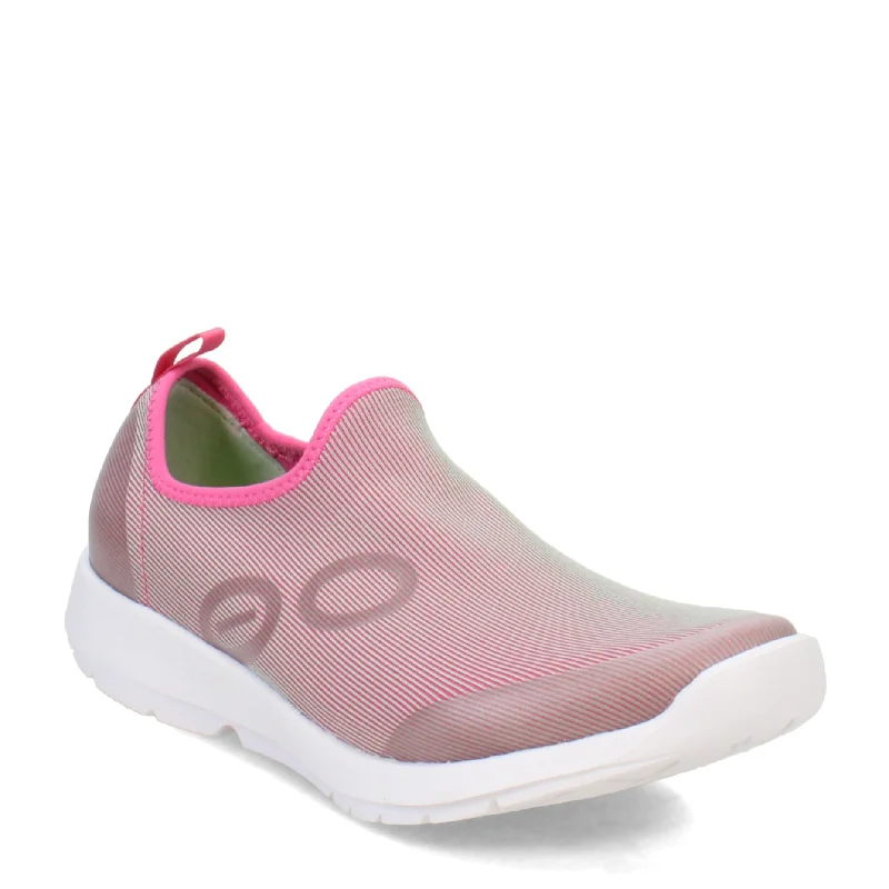 Casual Chic Women's Oofos, OOmg Sport Sneaker
