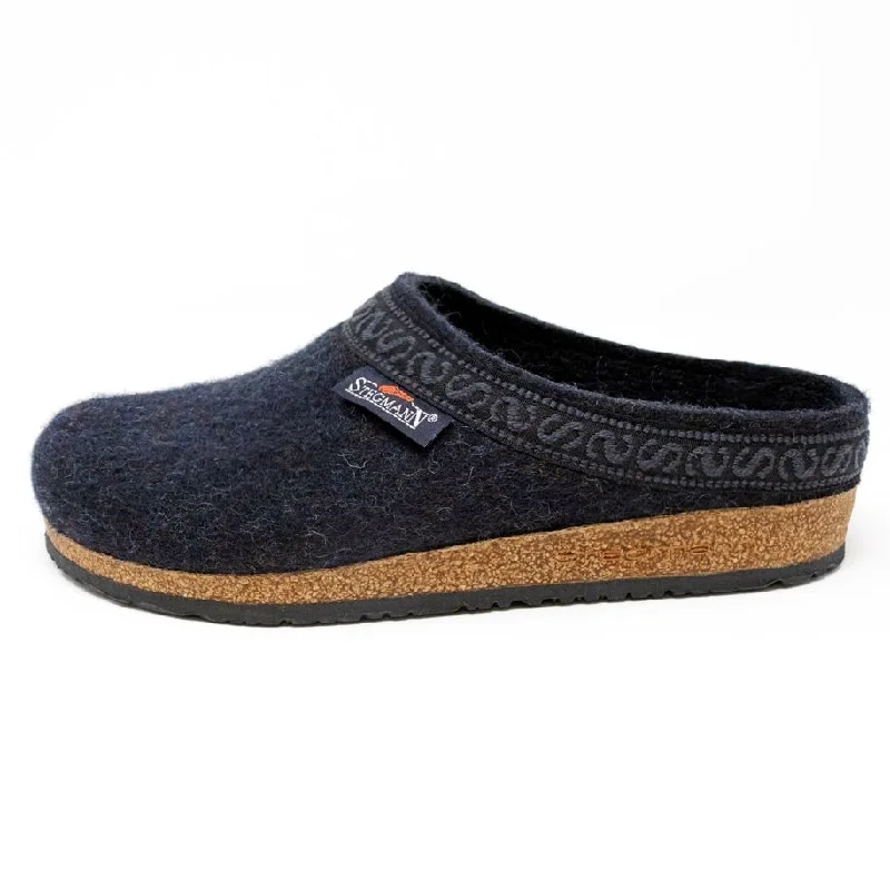 Comfortable Dressy Flats Offers Women's Original 108 Wool Clog - Wide