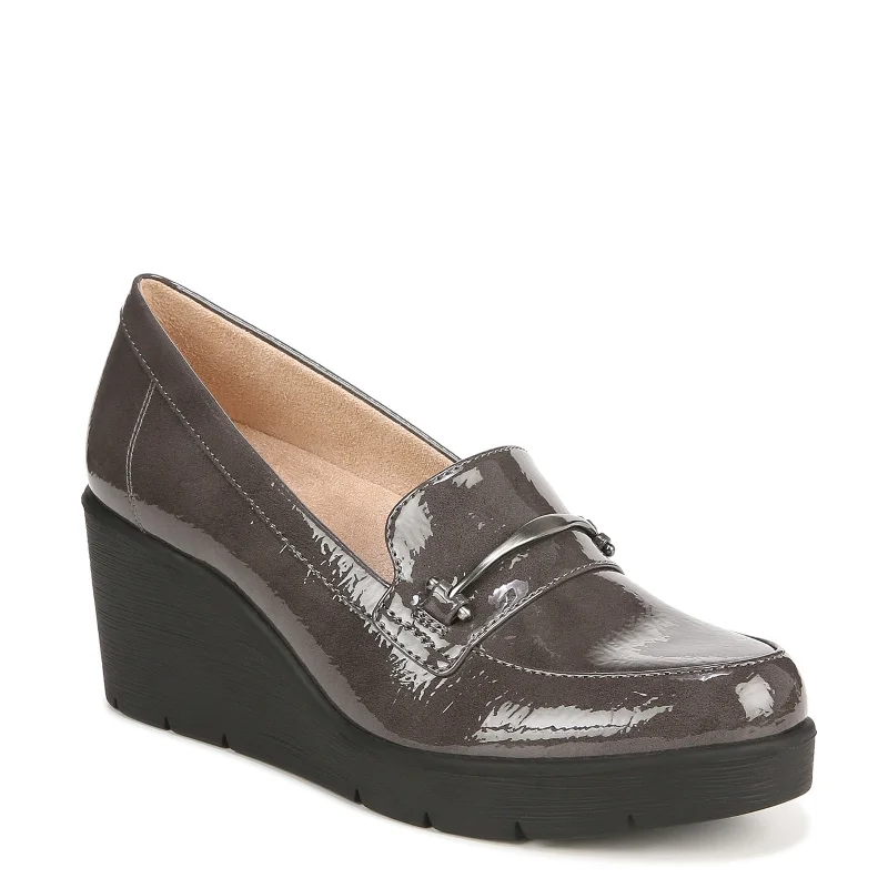 Clearance Event Women's SOUL Naturalizer, Achieve Loafer