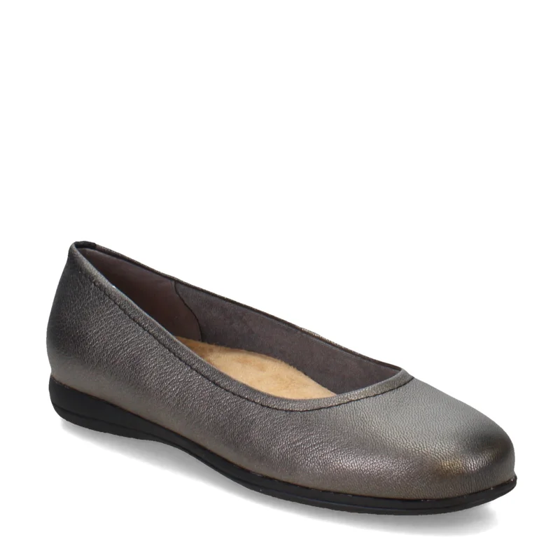 Special Offers, Don't Miss Women's Trotters, Darcey Flat