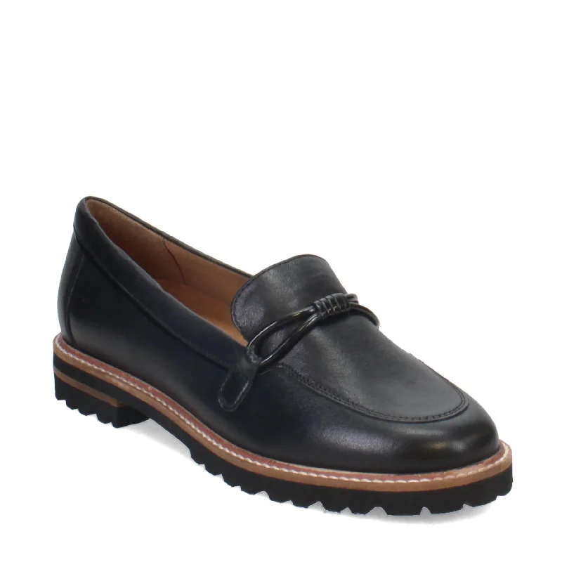 Season Sale Women's Trotters, Deanna Loafer