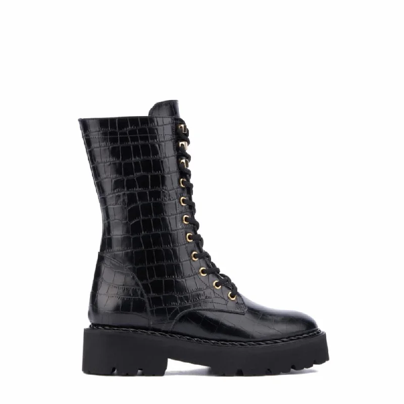 Sophisticated Style Offers Aquatalia  Footwear Women's Silvana Black M