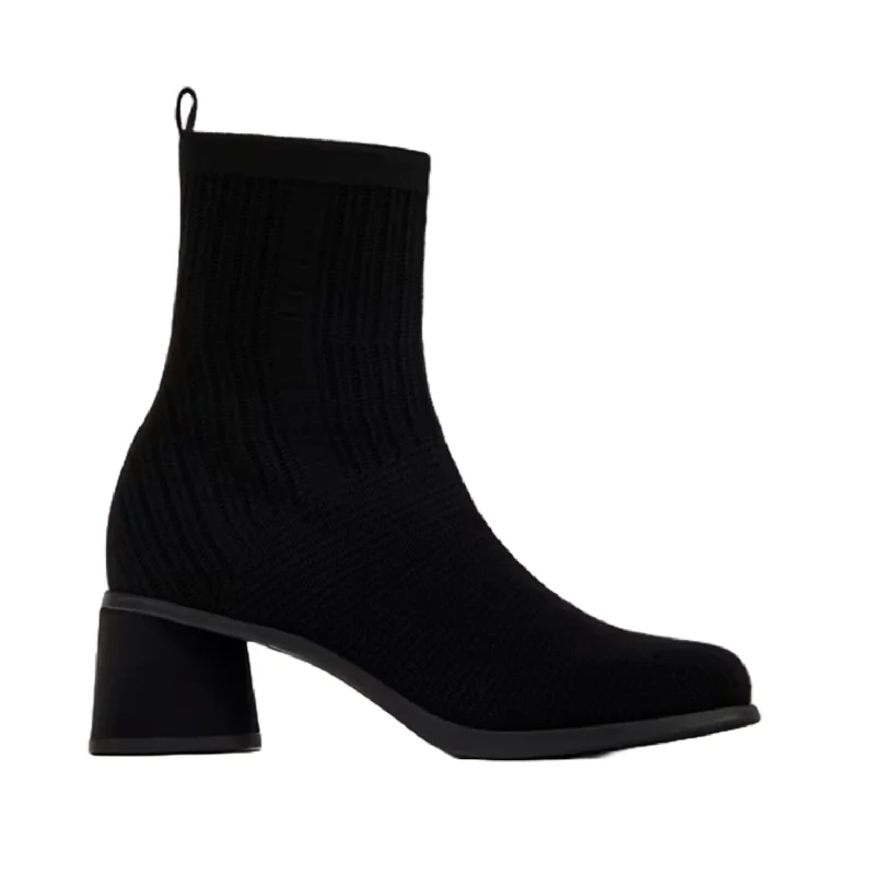 Save Big Camper Women's Kiara in Black