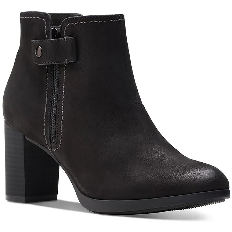 Fall Sale, Prices Drop Clarks Womens BAYLA GLOW Leather Laceless Ankle Boots