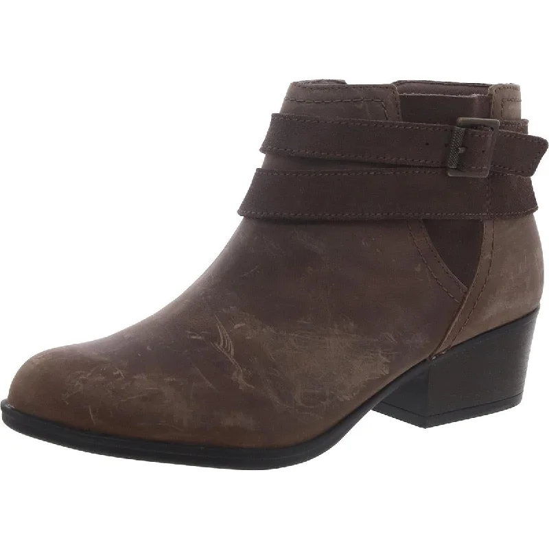 Hot Sale Clarks Womens Cail Chelsea Leather Zip Up Ankle Boots