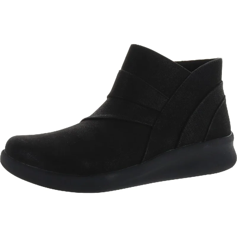 Mega Sale Clarks Womens Sillian 2.0 Rise Ankle Almond Toe Booties