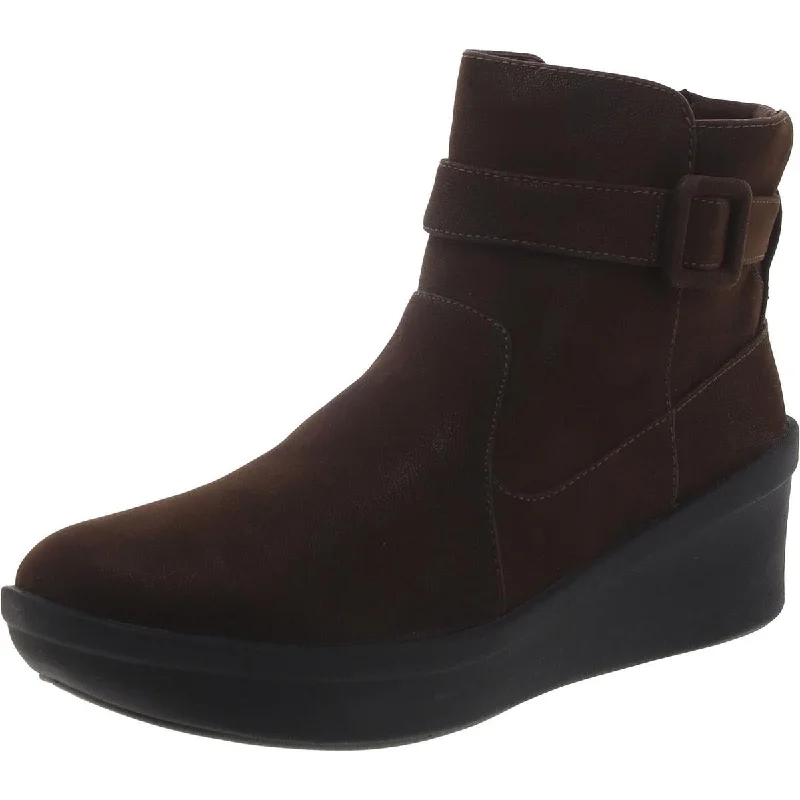 Comfortable Fashionable Shoes Cloudsteppers by Clarks Womens Step Rosebelle Faux Suede Zip Up Ankle Boots