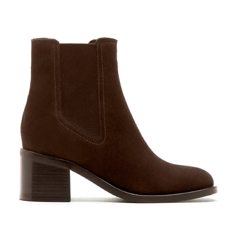 Hot Trends La Canadienne Women's Joelle in Brunette