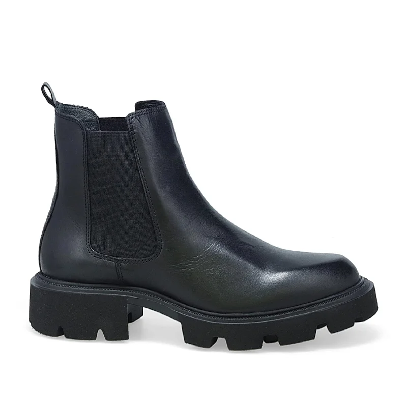 Limited Stock, Big Sale Miz Mooz Women's Tarin in Black