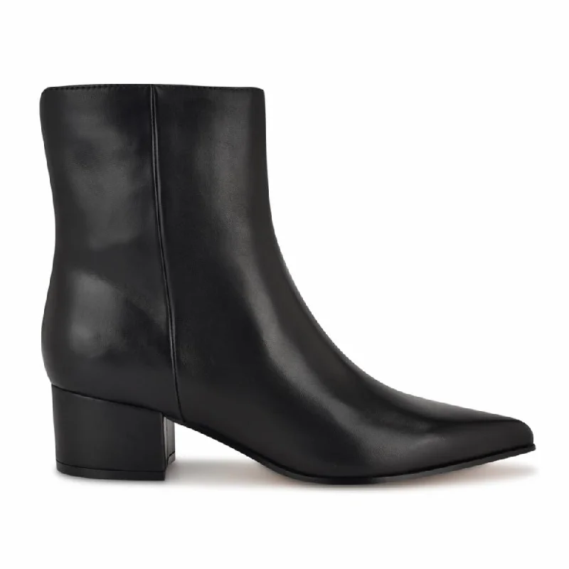 Sporty Fashion Offers Nine West Women's Maribu Black M