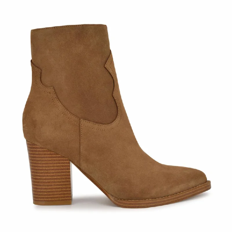 Soft Sole Shoes Nine West Women's Taytay Brown M