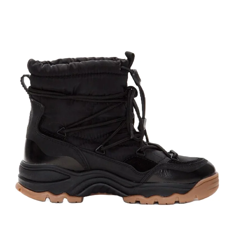Chic & Cozy Collection Reebok Footwear  Women's Renie Retail Exclusive Black M