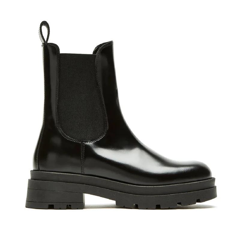 New Styles Just In Sister X Soeur Women's Gemma in Black Patent