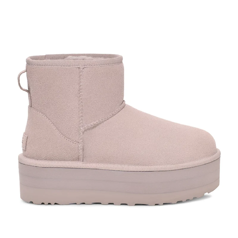 All-Day Comfort Shoes Ugg Women's Classic Mini Platform in Pale Smoke