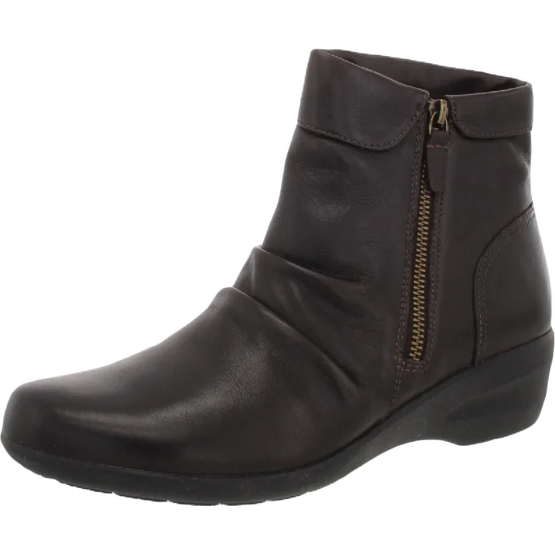 Trend Alert Unstructured by Clarks Womens Rosely Zip Leather Scrunch Ankle Boots