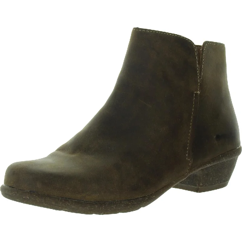 Luxury Casual Footwear Unstructured by Clarks Womens Wilrose Frost Leather Zip Up Ankle Boots