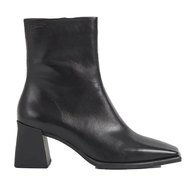 Fashion Frontiers Vagabond Women's 5002 Hedda in Black